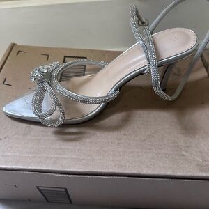 Silver Crystal-Embellished Women’s Slingback Sandals